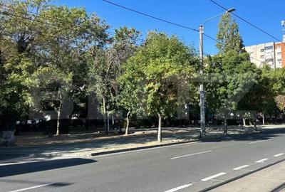Teren de 1920 mp, în Calea București - 2