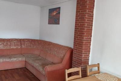 Casă cu 4 camere cu Canalizare în Eroii Revoluției - 2