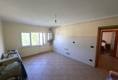 De vânzare   Apartament 2 camere, zona Pictor N. Grigorescu   Inspectoratul Școl - 6