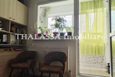 Garsonieră decomandată în Central