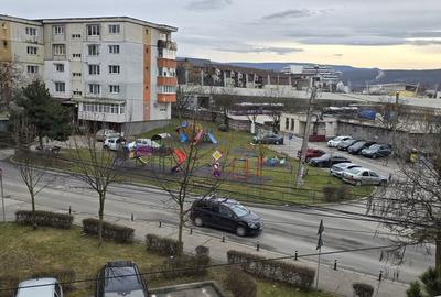 Apartament cu 3 camere decomandat, mobilat în Zorilor - 13