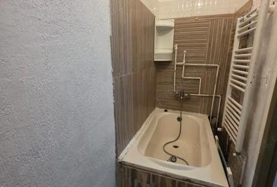 Apartament cu 2 camere la curte comuna - 7