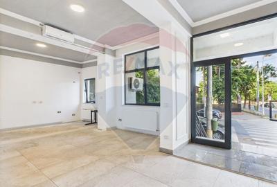 Spatiu comercial 45 mp - Intersectie, Vad excelent - Damaroaia - 3
