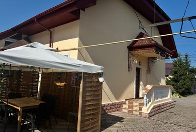 Casă individuală cu 7 camere cu Canalizare în Central - 5