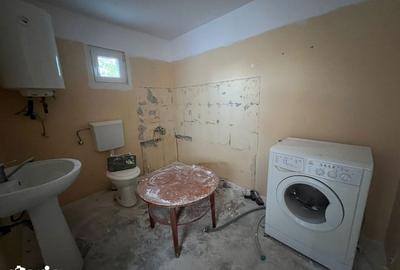 Casă cu 2 camere cu Teren 1064 Mp în Central - 4