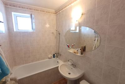 Vanzare 4 camere-Imobiliare MAXICONFORT - 6
