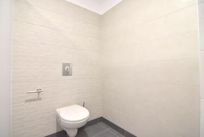 Spațiu comercial, de 201.5 mp, în Complex Studențesc - 10