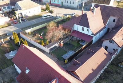 Casa unica, spa?ioasa, in zona centrala a ora?ului... - 14