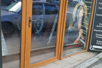 Inchiriez spa?iu - 2