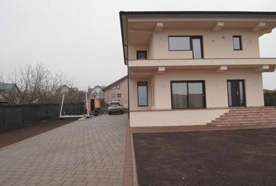 Casă cu 3 camere în Șcheia - 4