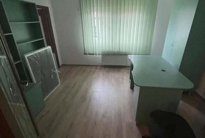 De inchiriat apartament spatiu comercial, 4 camere, zona centrala, Dej - 1
