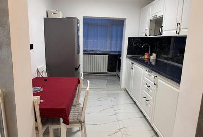 Apartament cu 2 camere decomandat în Central - 3