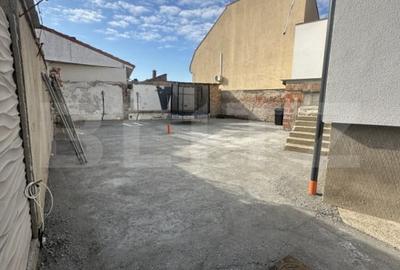 Casa 9 camere, 330 mp, 400 mp teren, zona Semicentrala - 16