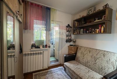Apartament 4 camere decomandat de vanzare Eliberarii Constanta Apartament 4 camere decomandat de vanzare Eliberarii Constanta - 3