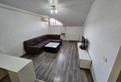 Apartament cu 2 camere decomandat în Roșu - 1