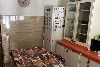 Casă cu 4 camere în Popoveni - 2