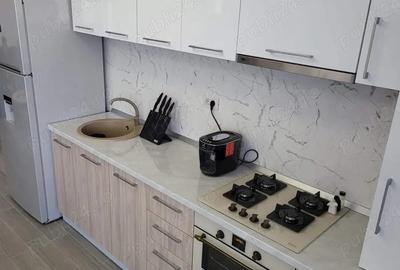 Apartament cu 2 camere semidecomandat în Năvodari Tabără - 2