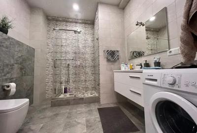 Apartament cu 2 camere decomandat în Romană