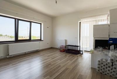Vila cu 5 camere in Agigea- terasa generoasa la etajul 2 - 9