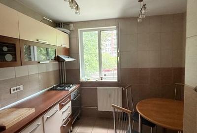 Apartament cu 3 camere semidecomandat, mobilat în Drumul Taberei - 2