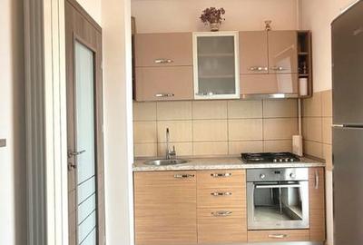 Apartament cu 3 camere decomandat în Central - 2