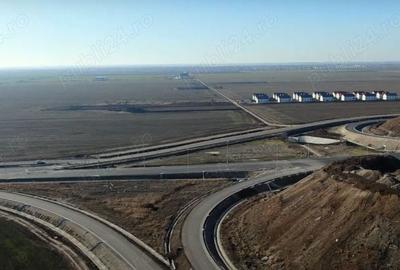 Teren de 33000 mp, în Central - 5