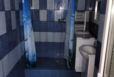 Apartament cu 2 camere decomandat în UTA - 2