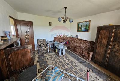 Apartament cu 3 camere de vanzare in Turda langa Calea Victoriei - 3