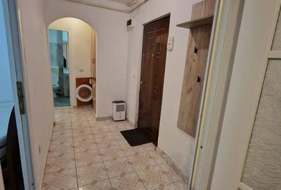 Apartament cu 2 camere decomandat în Central - 3