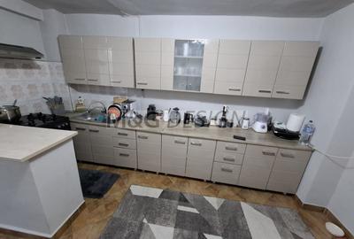 Apartament cu 4 camere decomandat, mobilat în Mircea cel Bătrân - 4