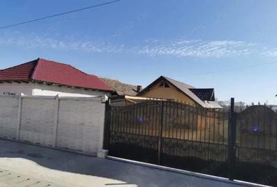 Casa si teren situat in Loc. Cosani, jud. Valcea, - 1