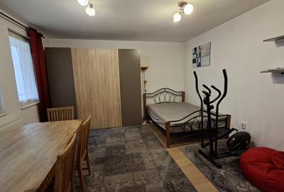 De vanzare apartament 1 cam, Tg. Mures, Zona Centrala - 2