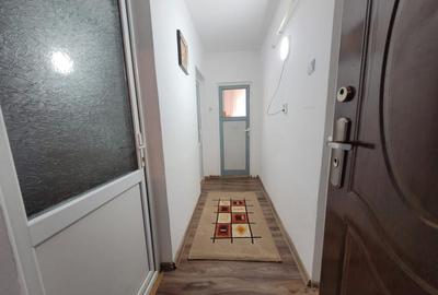 Apartament 2 camere, Aleea Plopilor, zona 9 Mai Apartament 2 camere, Aleea Plopilor, zona 9 Mai - 8