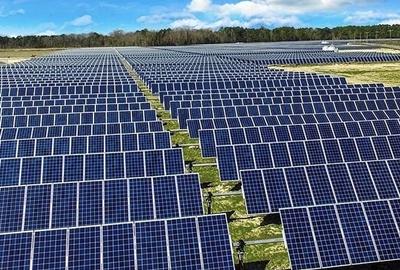 Teren de 4300000 mp, în Uivar - 1