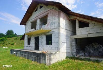 Casă cu 4 camere cu Canalizare în Moisei - 5