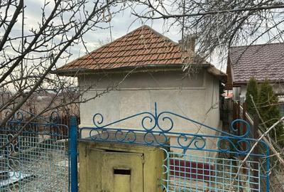 Casă cu 5 camere cu Teren 330 Mp în Valea Nucului - 8