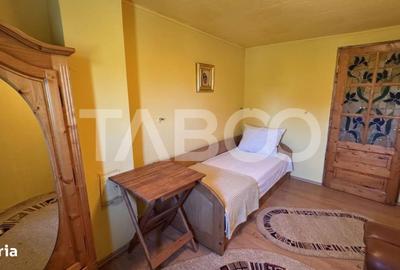 Casă cu 4 camere cu Teren 340 Mp în Roșia - 14