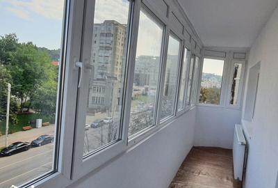 Apartament cu 2 camere decomandat în Păcurari - 11