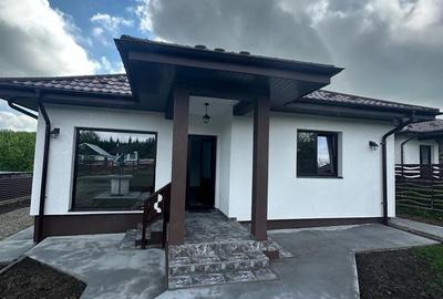 Casă cu Teren 660 Mp în Poiana cu Cetate - 1