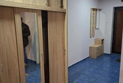 Garsonieră decomandată, mobilată în Central - 3