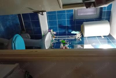 Apartament cu 3 camere semidecomandat în Central - 3