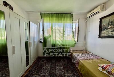 Garsoniera mobilata si utilata zona UMT - 6