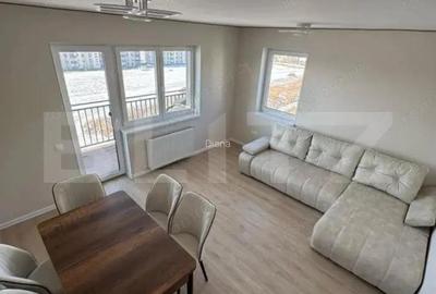 Apartament cu 3 camere decomandat în Tractorul - 9