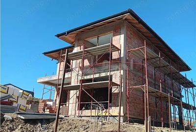 Casă cu Teren 400 Mp în Bârnova - 3