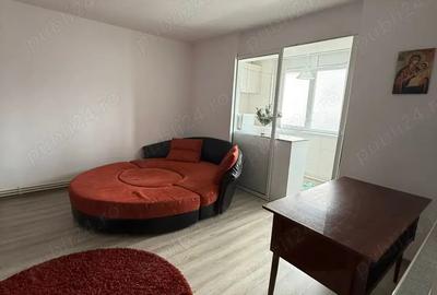 Vanzare sau inchiriere apartament cu doua camere in Moine?ti jude?ul Bacau - 2