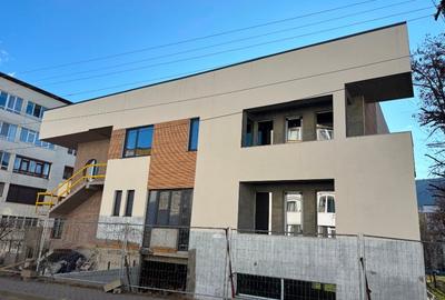 Cladire moderna Precista - functionalitate mixta comercial/apartamente