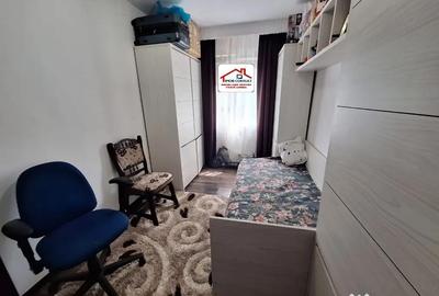 Apartament cu 3 camere semidecomandat în Central - 10