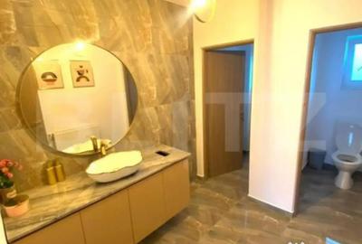 Casă cu 7 camere cu Teren 800 Mp în Central - 4