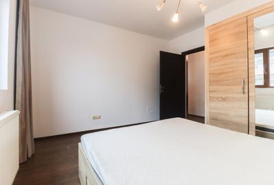 Apartamentul Tragis – spațios și bine compartimentat – - 31