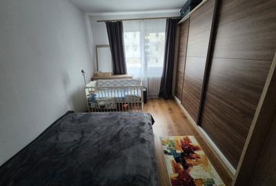 Apartament cu 3 camere semidecomandat în Central - 4